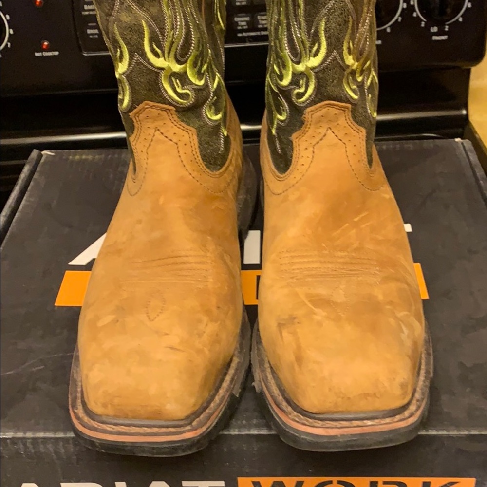 Work Boots - image 1